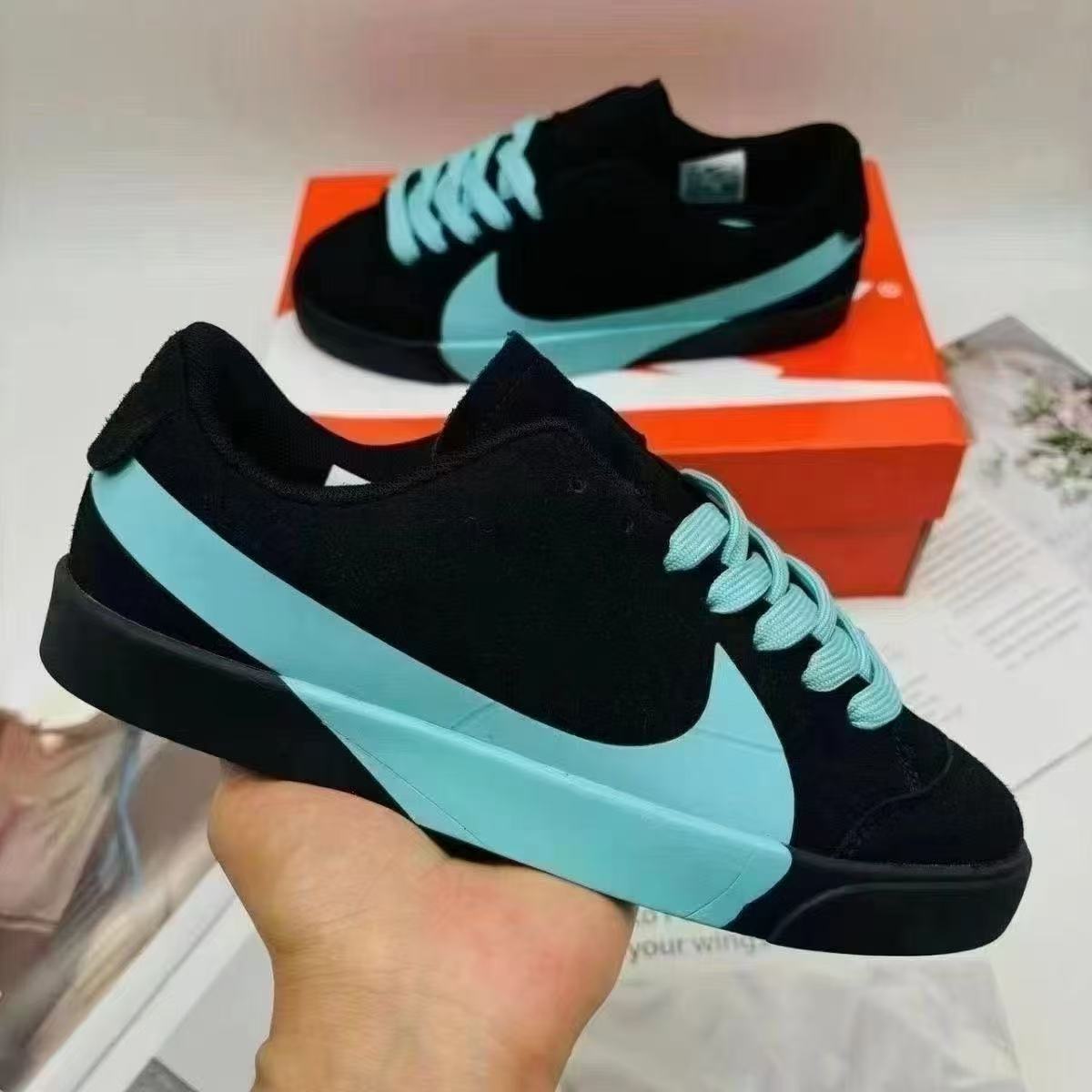 Couple's Versatile Casual Sneakers