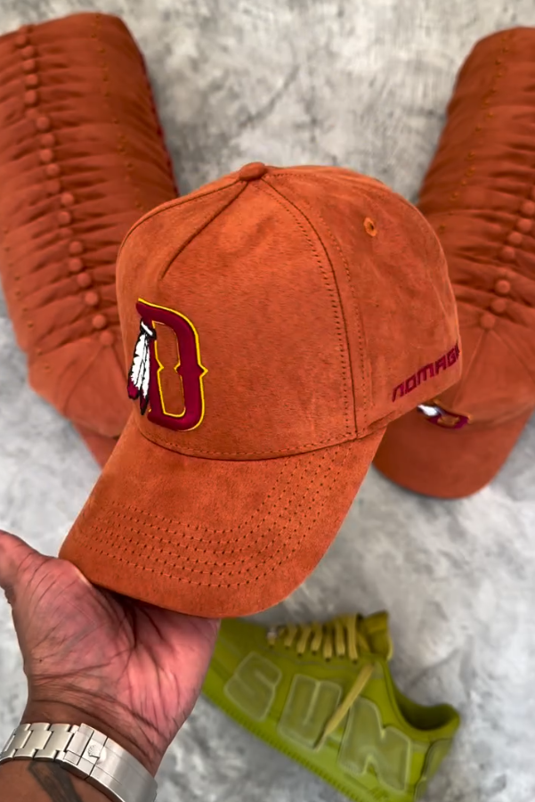 DC SUEDE CAPS