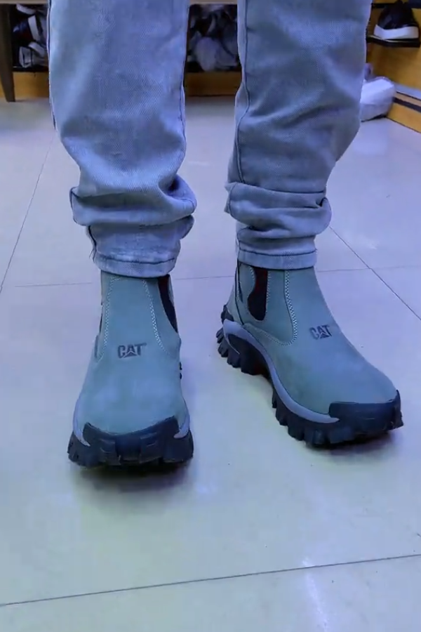 Couple's Durable Leather Boots