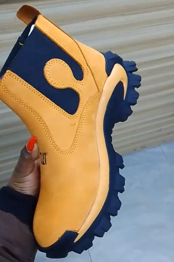 Couple's Durable Leather Boots