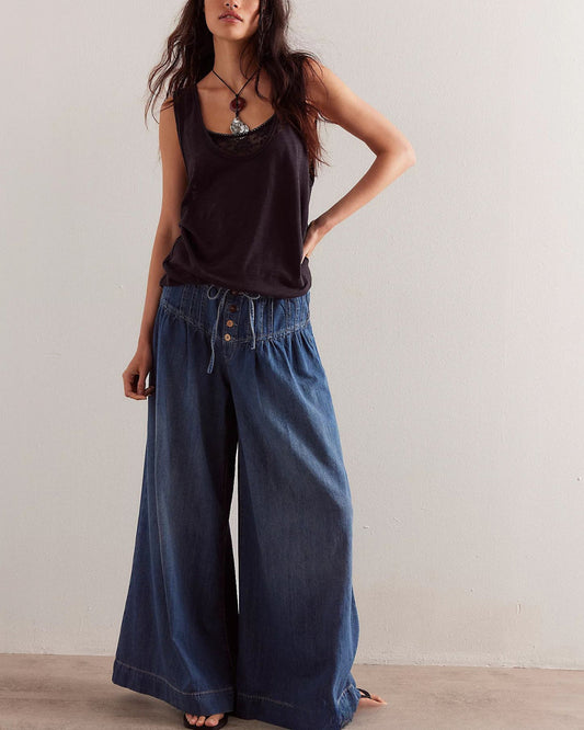 Pleated Wide Casual Jeans