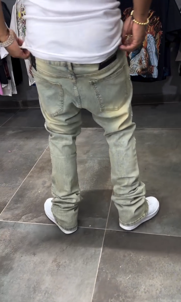 Distressed Crystal Rhinestones Jeans