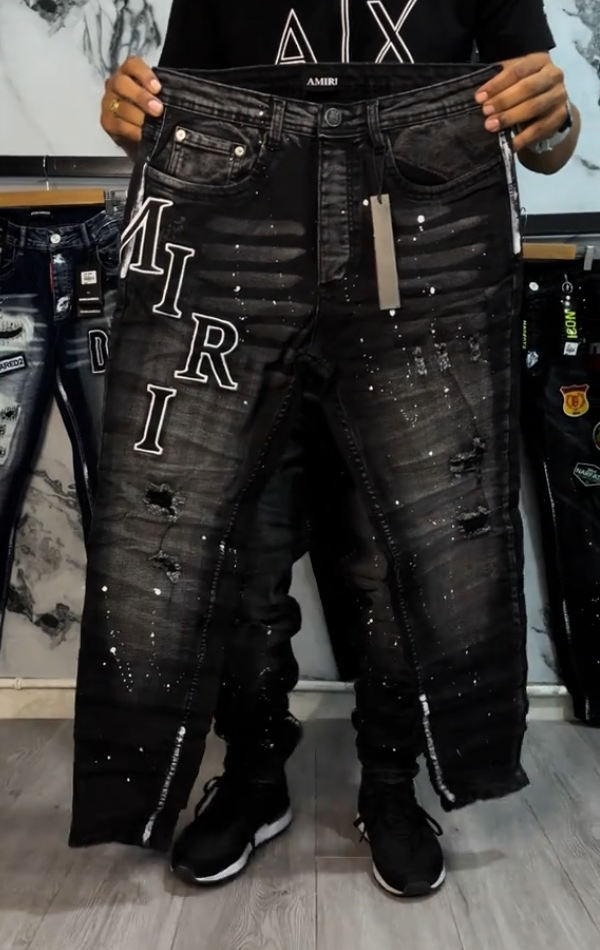 Men's Casual Splatter-painted Ripped Jeans