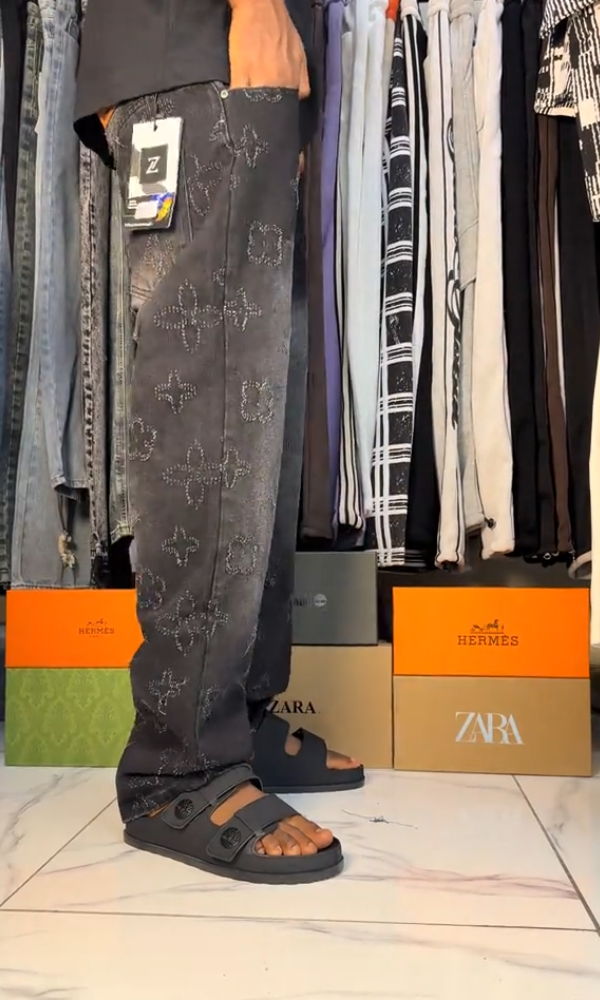 Distressed Loose-Fit Jeans