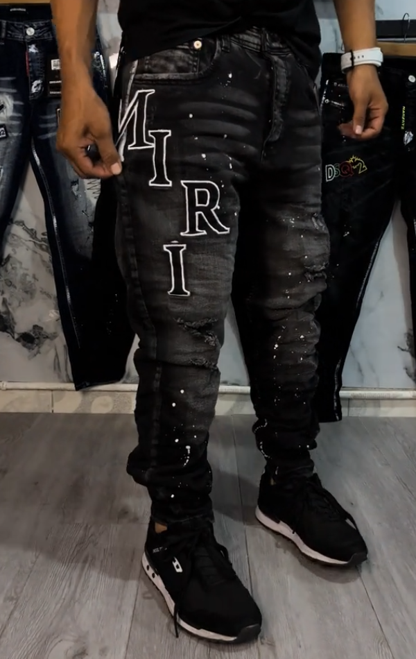 Men's Casual Splatter-painted Ripped Jeans