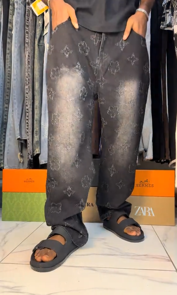 Distressed Loose-Fit Jeans