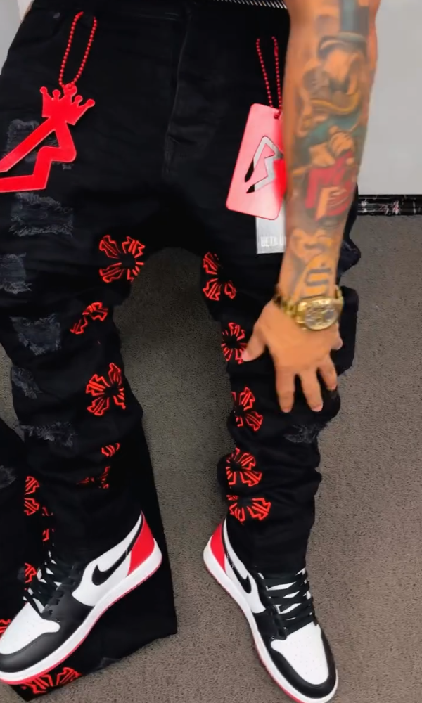 Casual Embroidered Distressed Jeans