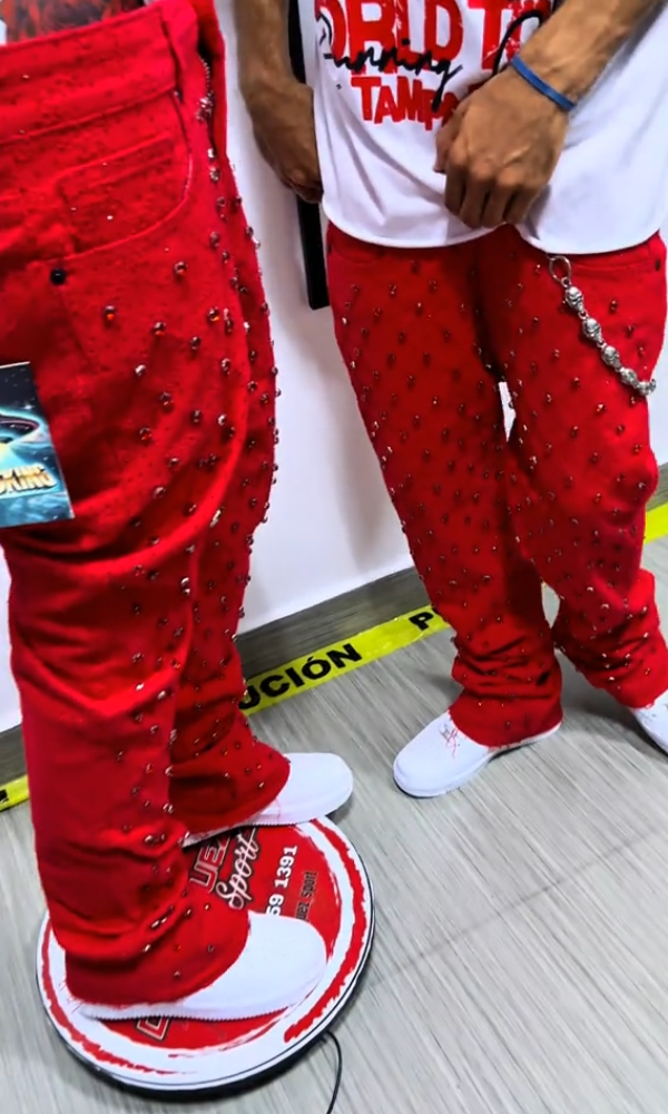 Sparkling Rhinestone Casual Jeans