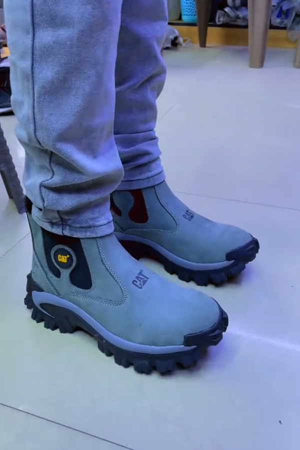 Couple's Durable Leather Boots