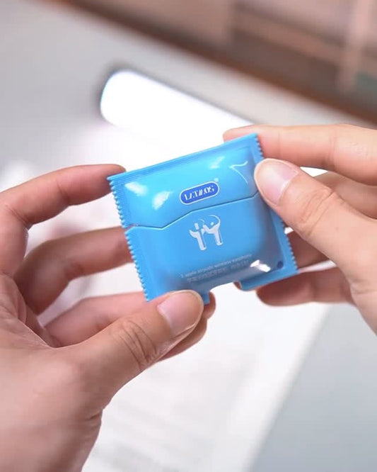 Long-lasting Music Experience-earphone Protective Case