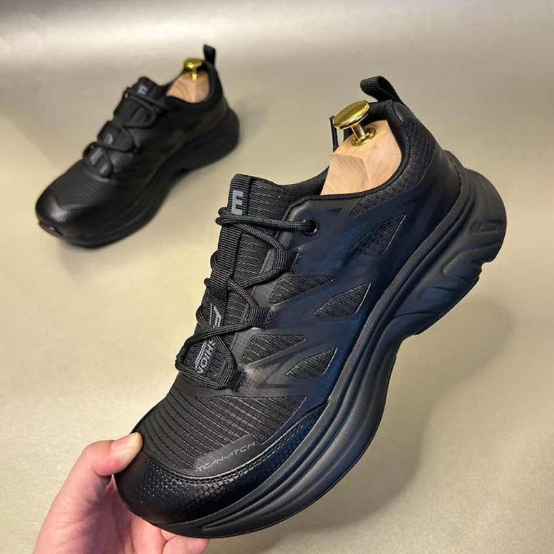 Couples' Trendy Ultra-lightweight Casual Sports Shoes