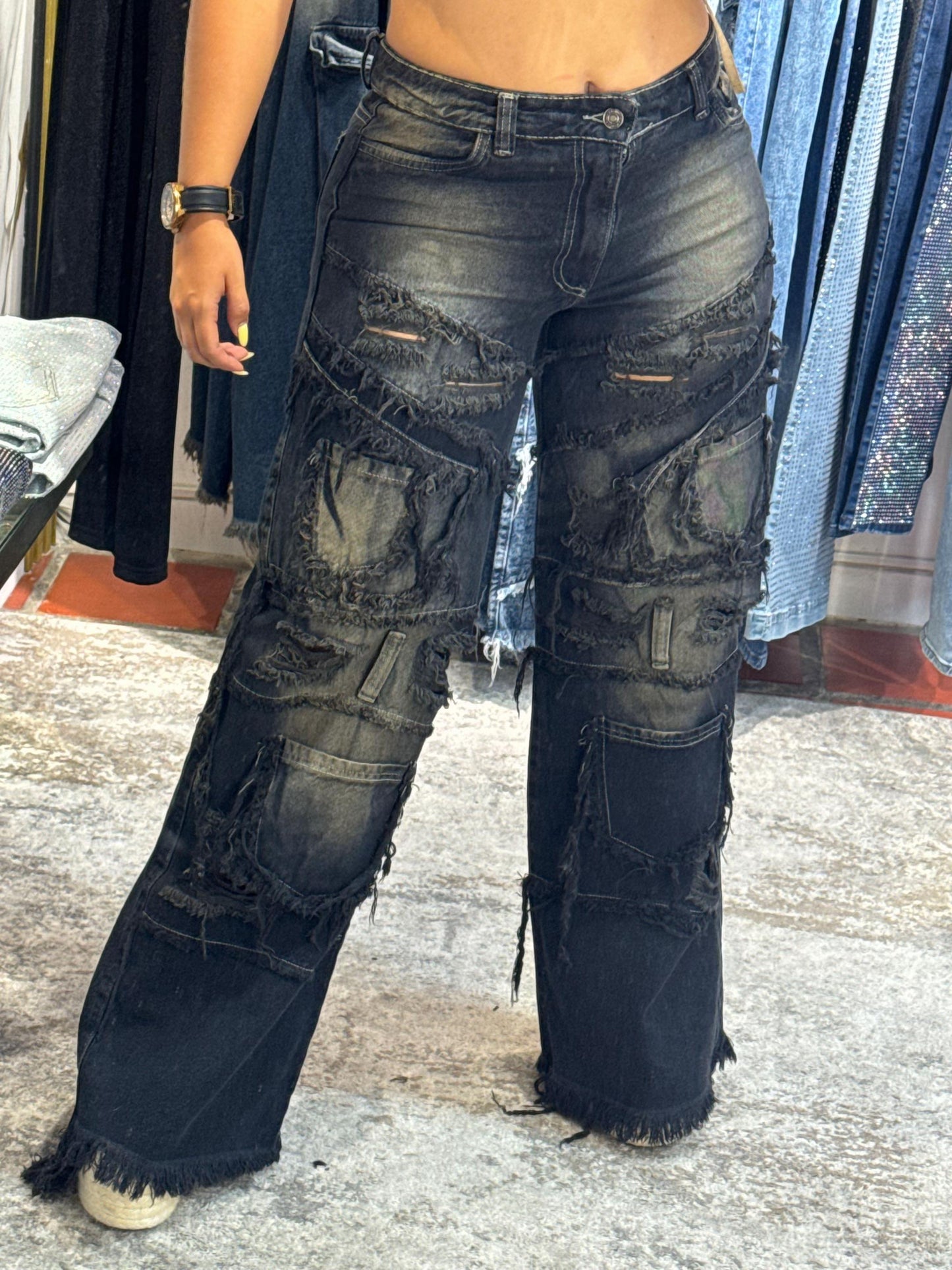 Women's Ripped and Frayed Casual Jeans