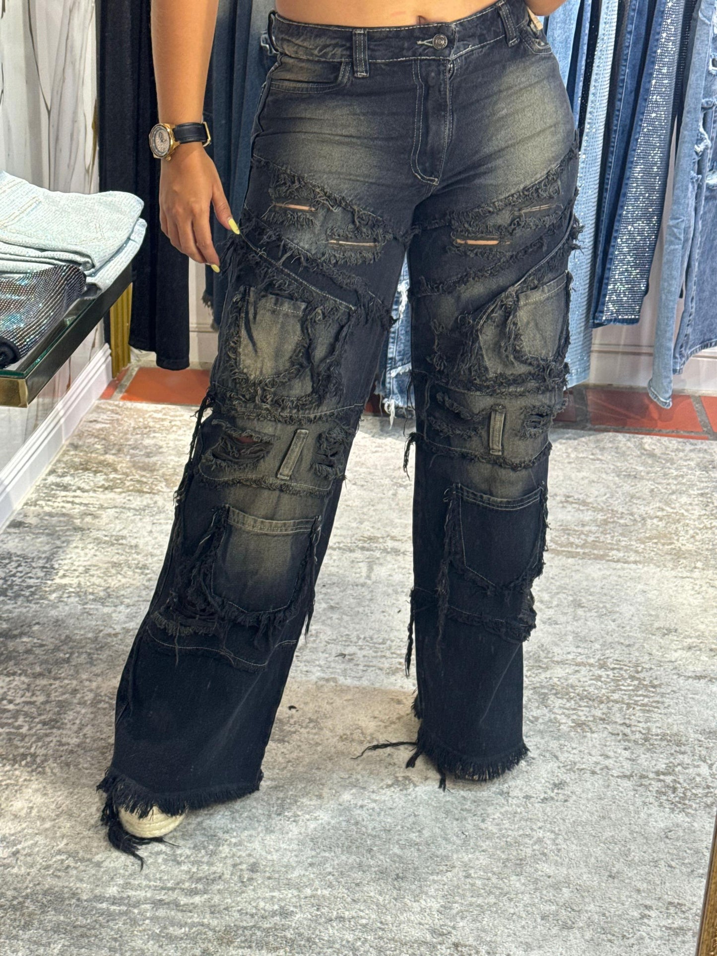 Women's Ripped and Frayed Casual Jeans
