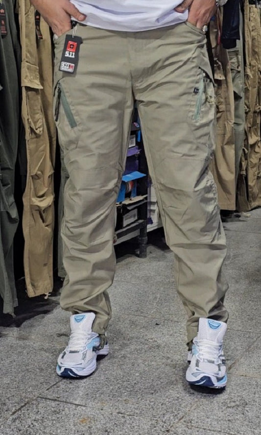 Men's Windproof and Waterproof Cargo Pants